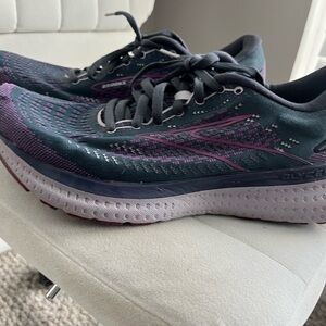 Brooks Women's Running Shoes - Purple and Black glycerin 19